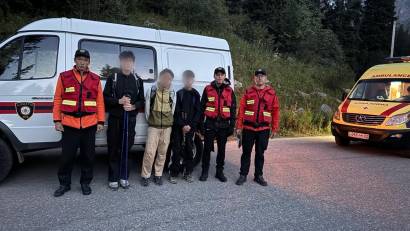 Кәмелетке толмаған жасөспірім Титов шыңында басынан жарақат алды